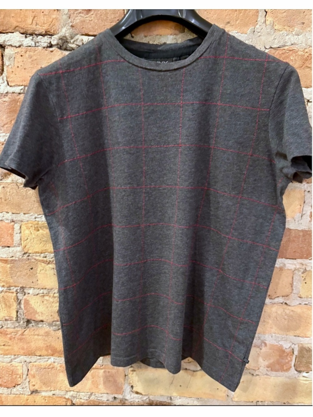 DKNY Gray Short Sleeve T-Shirt Tee - Picture 2 of 7